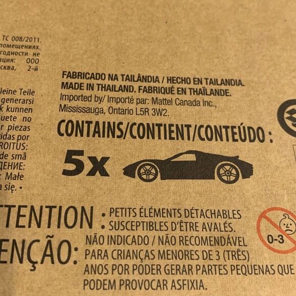 NEW Mandalorian HOT WHEELS Star Wars Yoda Character Cars 5 PACK - Picture 12 of 12